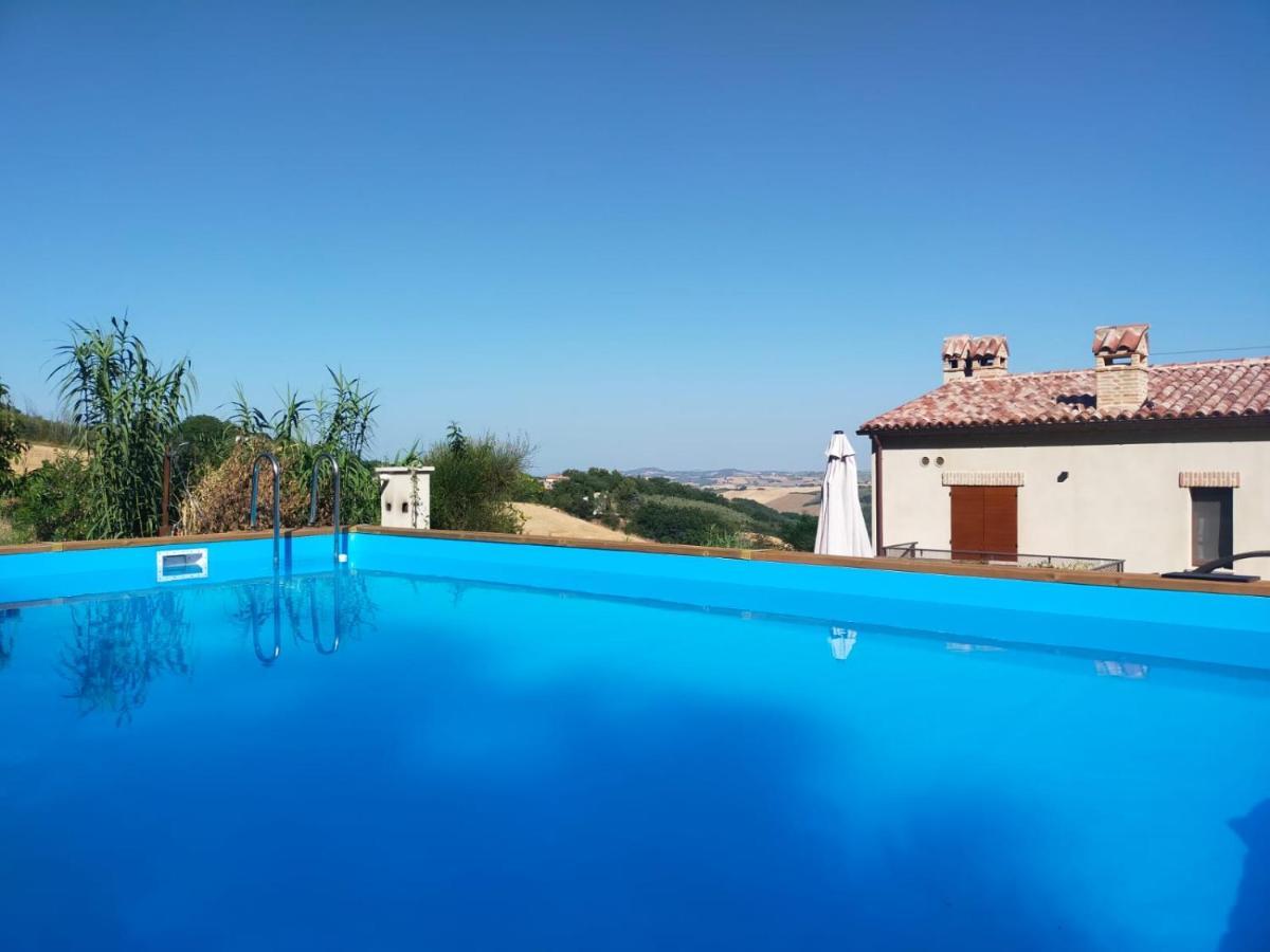 Ca'Rosei Apartment Monteciccardo Luaran gambar
