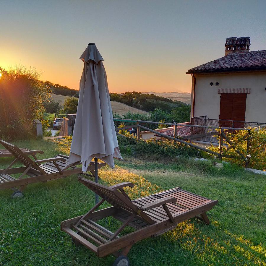 Ca'Rosei Apartment Monteciccardo Luaran gambar